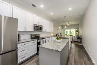 3BR, 2BA - 1,180SF - Kitchen - Keys at Wildwood