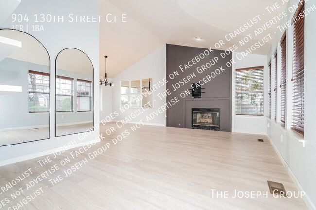 Building Photo - 904 130th St Ct E