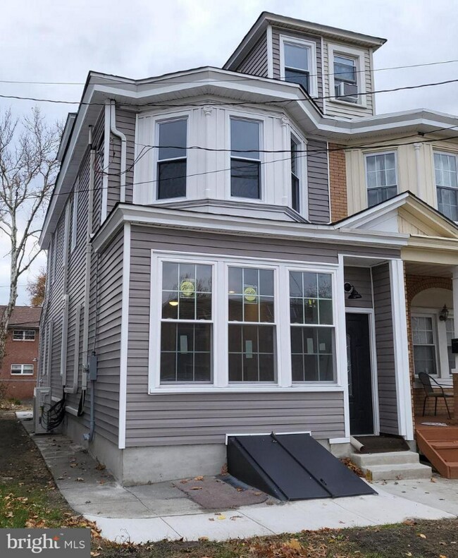 Foto del edificio - 268 Haddon Ave