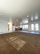 Building Photo - 1285 W 500 N