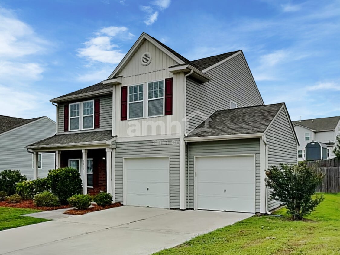 Foto principal - 5215 Smoky Ridge Ln