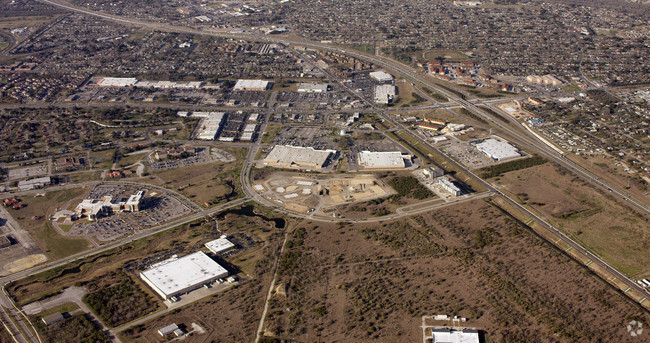 Vantage at Brooks City Base Apartments - Brooks City Base, TX ...