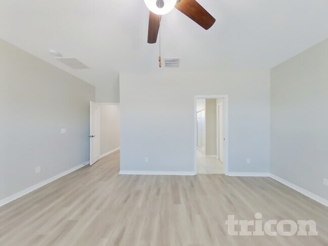 Building Photo - 33164 Whisper Pointe Dr