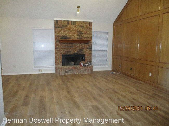 Building Photo - 3 br, 2 bath House - 2126 Turf Club Dr