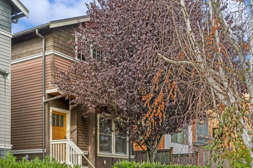 Foto principal - 2 bedroom in Seattle WA 98122