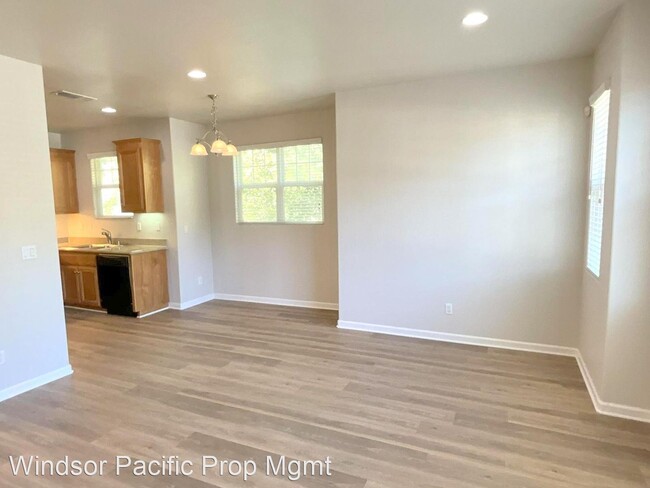 Building Photo - 2 br, 1 bath House - 232 El Pinto