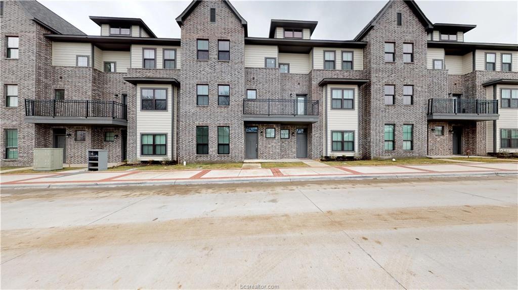 600 Clay St, Bryan, TX 77801 Townhome Rentals in Bryan TX