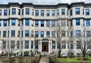 Building Photo - 1872 Commonwealth Ave