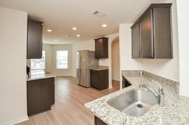 Foto del edificio - 2037 Mule Ridge Dr