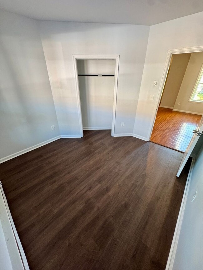 Foto del edificio - 388.5 Greenleaf St