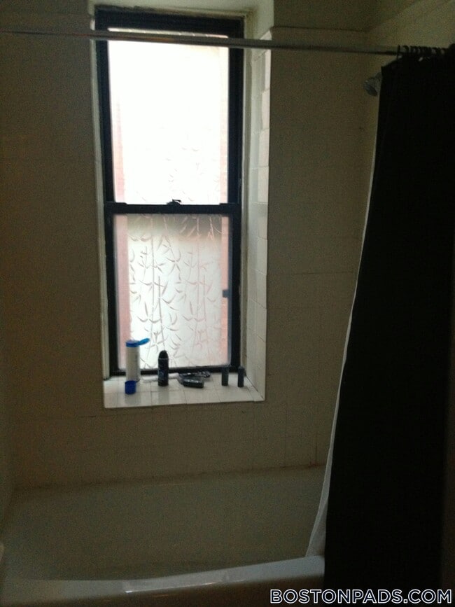 Building Photo - 315 Huntington Ave