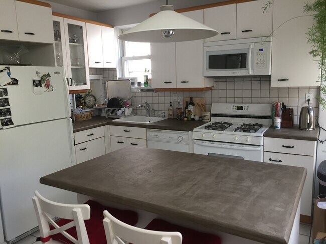 Foto del edificio - 2201 Naudain St