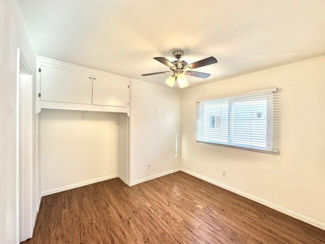 Building Photo - 4322-4324 Temecula Street