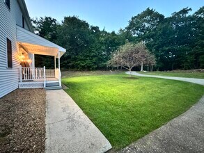 Building Photo - 159 Barre Paxton Rd