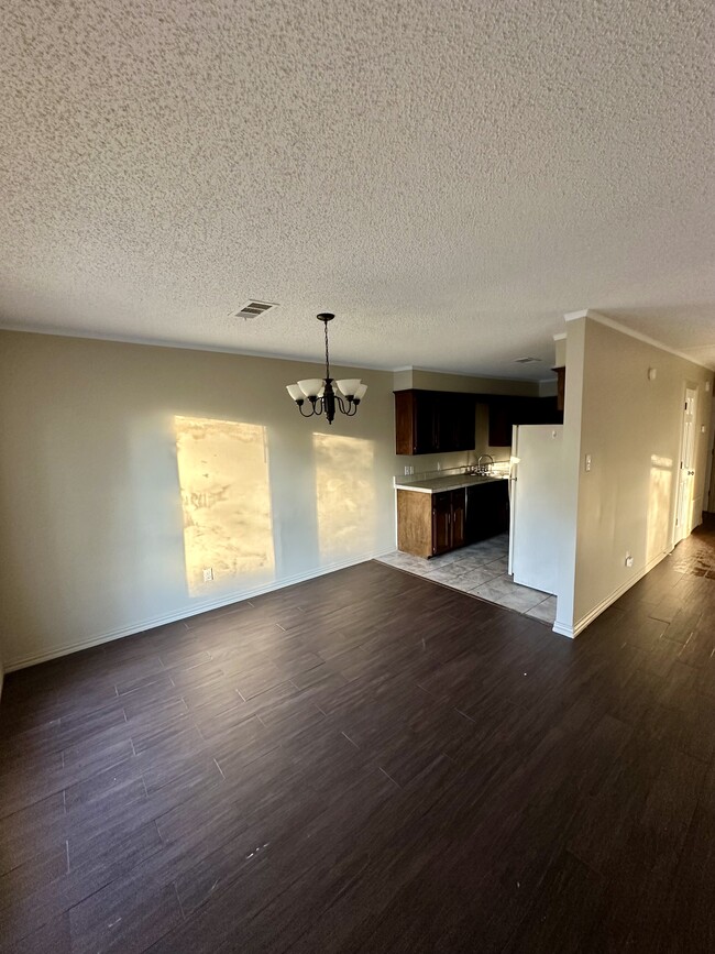 Dinning Room/Kitchen - 500 N 46th St