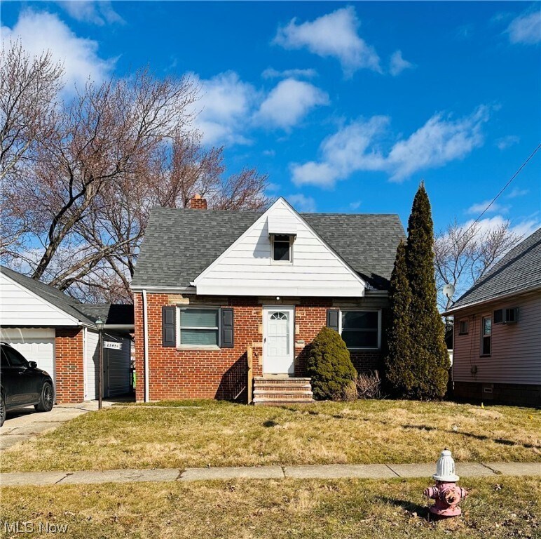 Your Local Guide to 21601 Roberts Ave, Euclid, OH