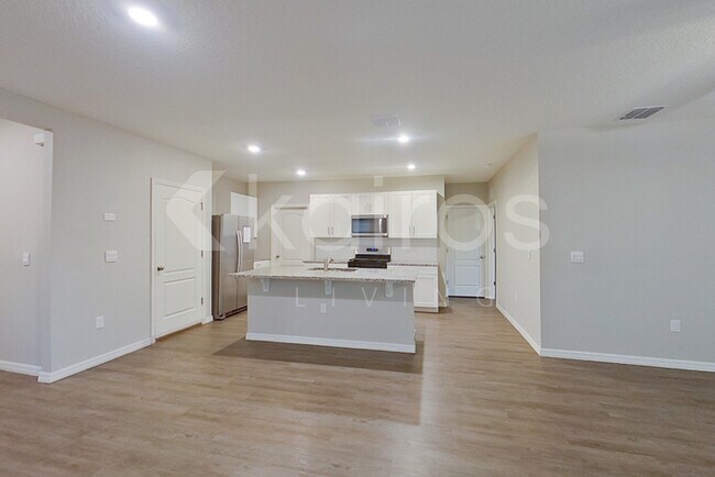 Building Photo - 32037 Katelin Cir