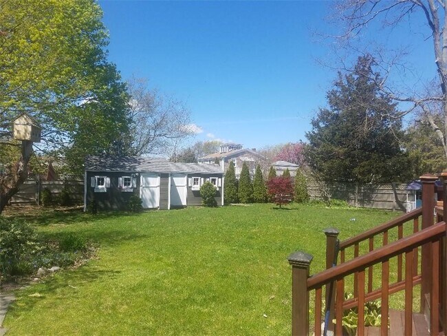 Foto del edificio - 852 Anthony Rd