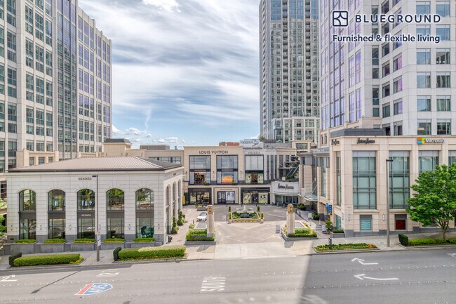 Foto del edificio - 11011 NE 9th St