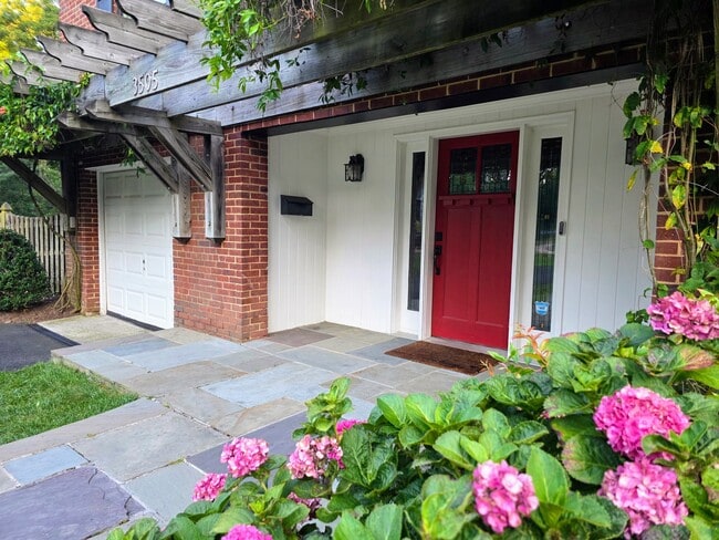 Photo - 3505 N Jefferson St House