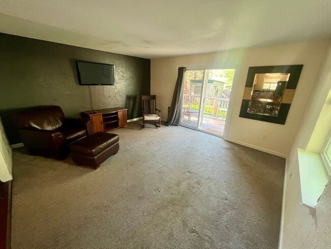 Building Photo - Heart of the Old Mill District: 3-Bed, 2-Bath with a Spectacular Backyard!