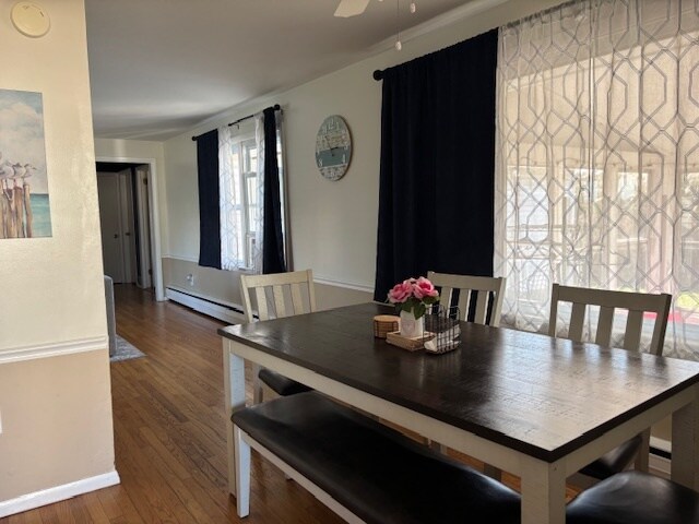 Foto del edificio - 93 Seaside Ave