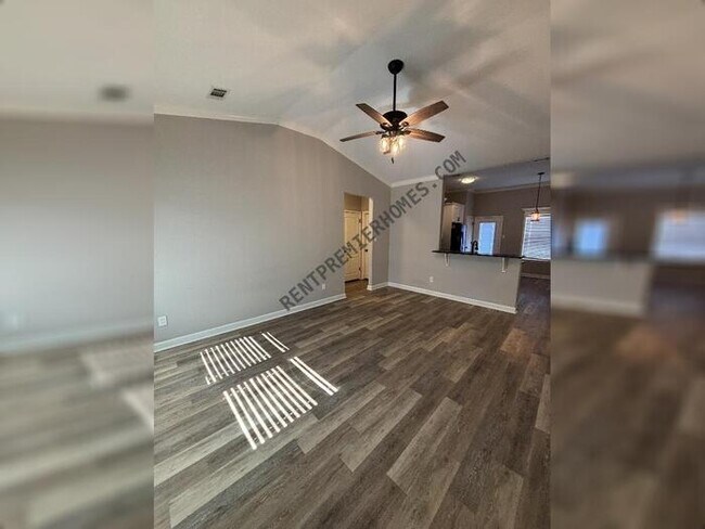 Foto del edificio - 34 Woodhaven Dr