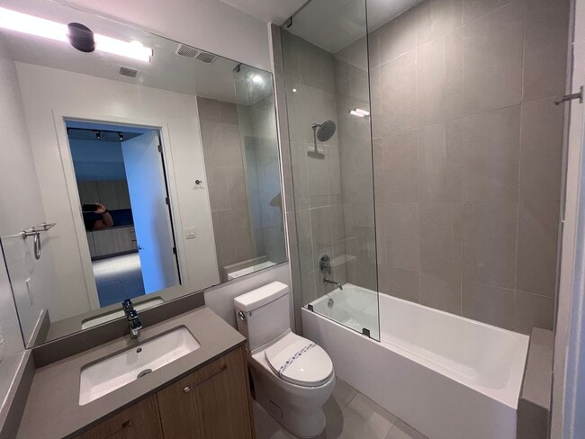 Building Photo - 145 NW 31st St