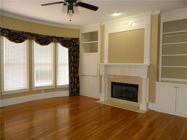 Building Photo - 5930 Abbotts Run Tr