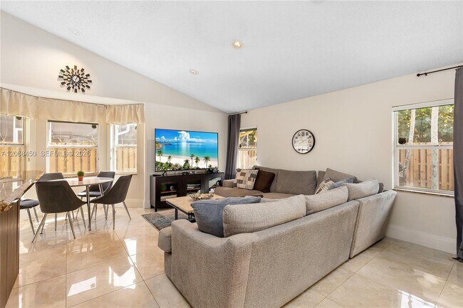 Foto del edificio - 7171 NW 44th Ln