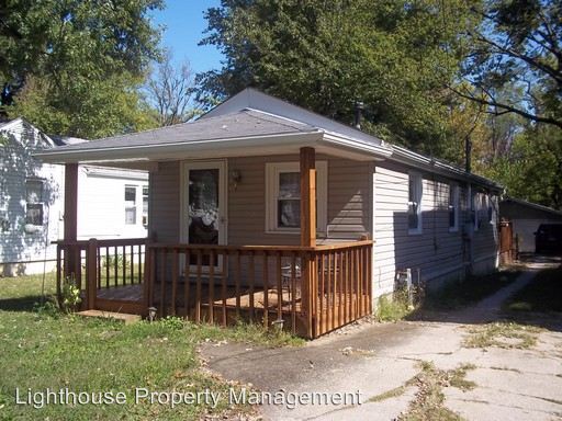 Primary Photo - 501 Plainview Ave