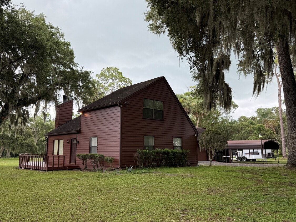Primary Photo - 1375 Cameron Ave