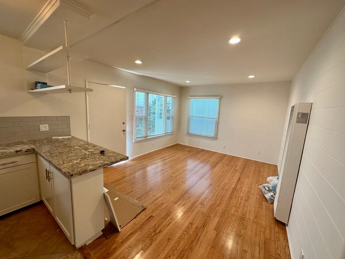 Open Living Room with Hardwood Floor - 811 S Catalina Ave