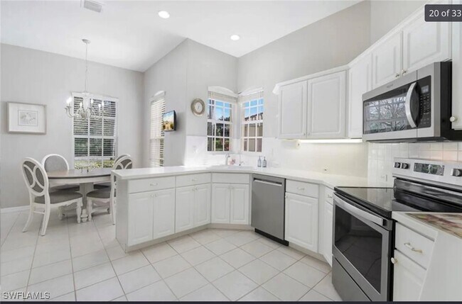 Foto del edificio - 8661 Gleneagle Way