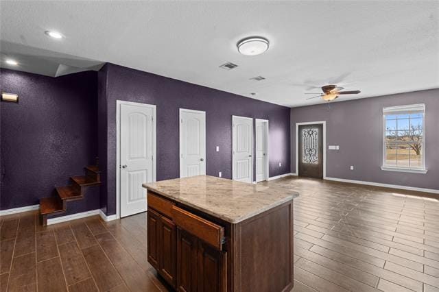 Building Photo - 10437 Brangus Dr