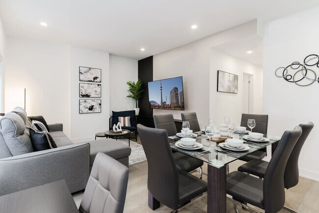 Photo du bâtiment - 168 McCaul St