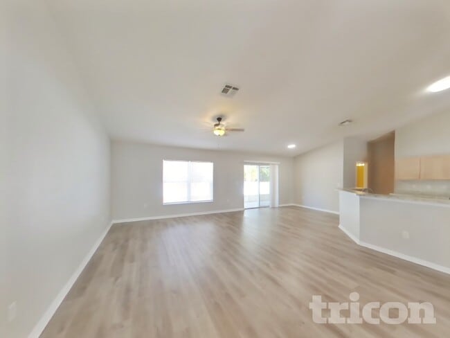 Building Photo - 13029 Centennial St