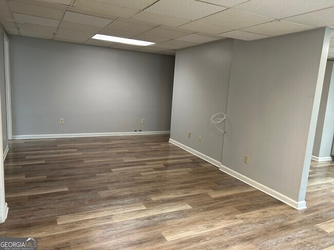 Foto del edificio - 293 Etheridge Rd