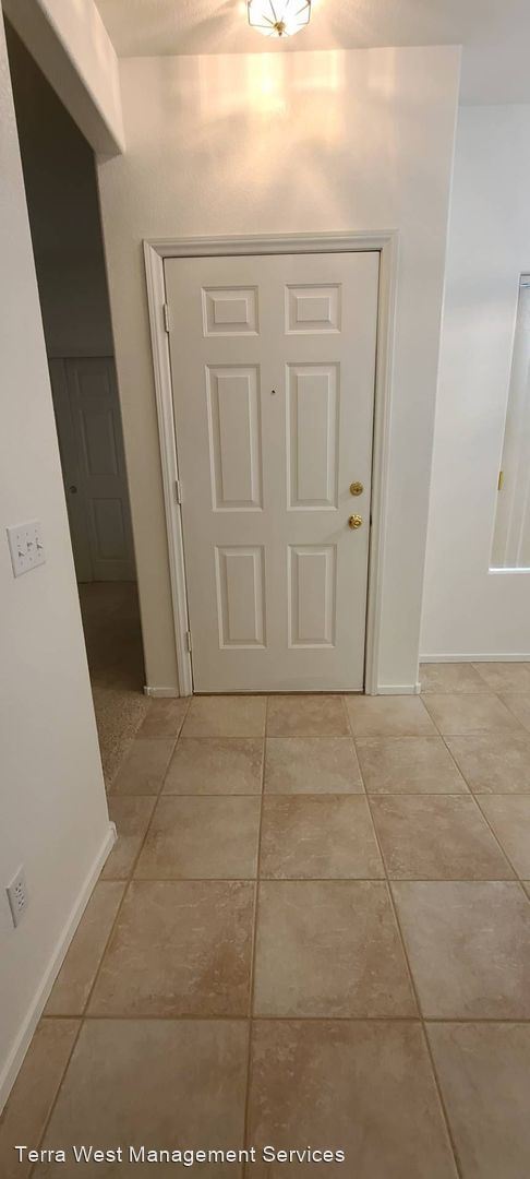 Foto del edificio - 3 br, 3 bath House - 2053 Jasper Bluff Uni...