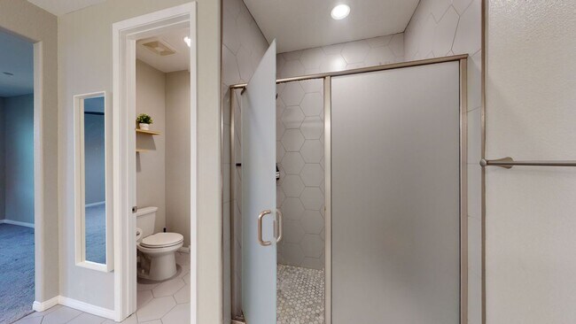 Foto del edificio - 770 Aurora Vale Pl