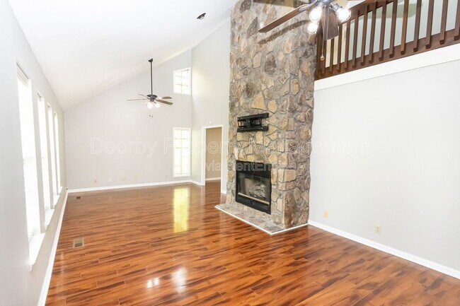 Building Photo - 6114 Sasha Ln