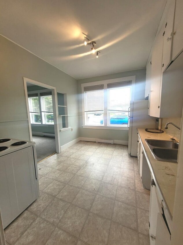Primary Photo - 1 bedroom in Prince Rupert BC V8J 1A9