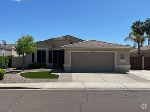 Building Photo - 2117 E Riviera Dr