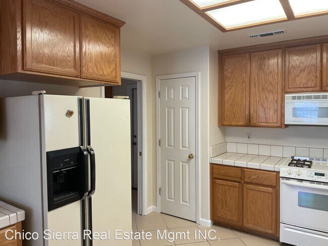 Foto del edificio - 3 br, 2 bath House - 197 Crater Lake