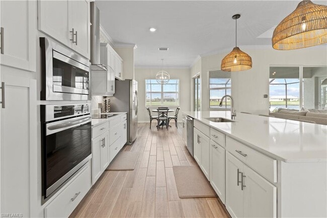 Foto del edificio - 6023 Diamonte Pl