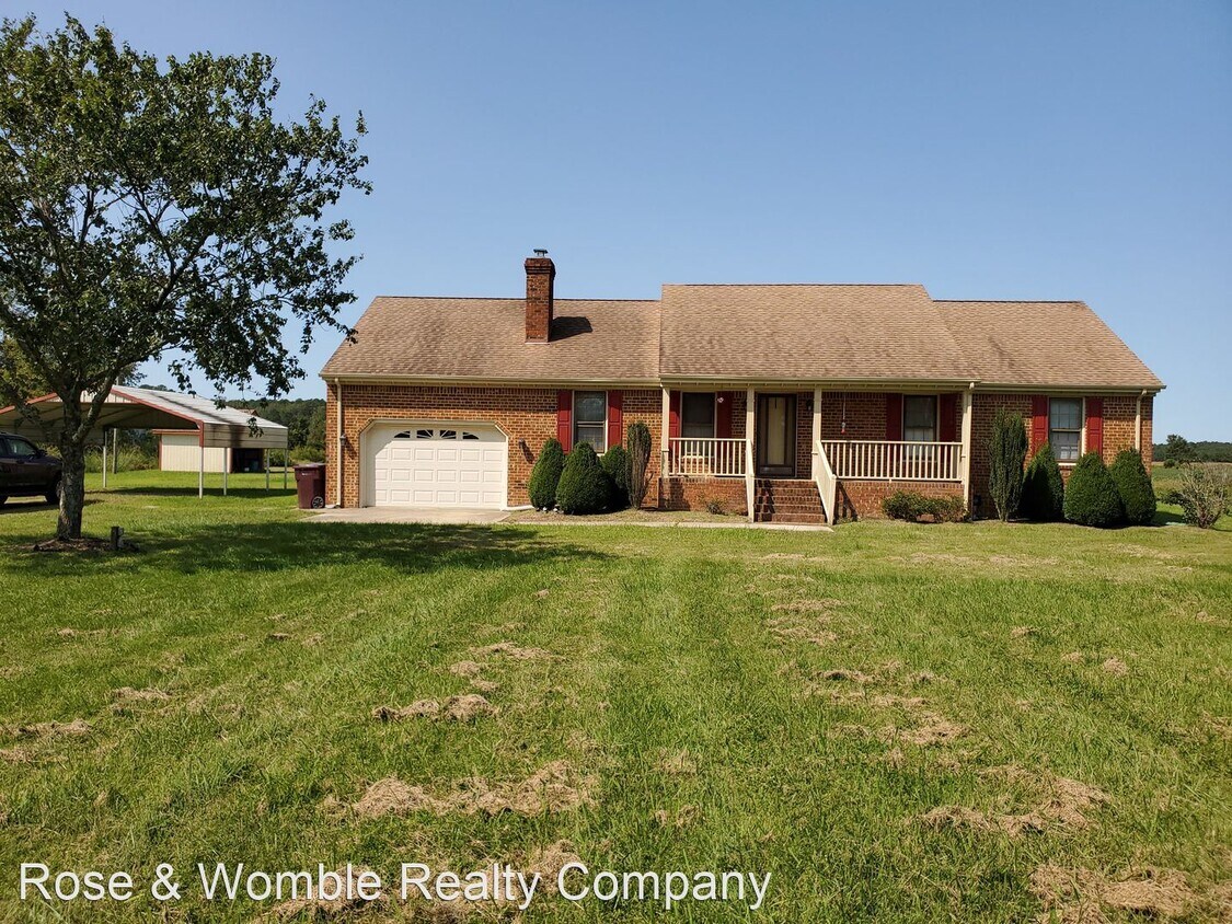 Primary Photo - 4 br, 3 bath House - 2136 West Road