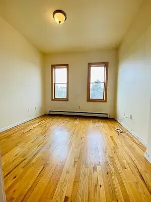 Foto del edificio - 21-79-79 Steinway St