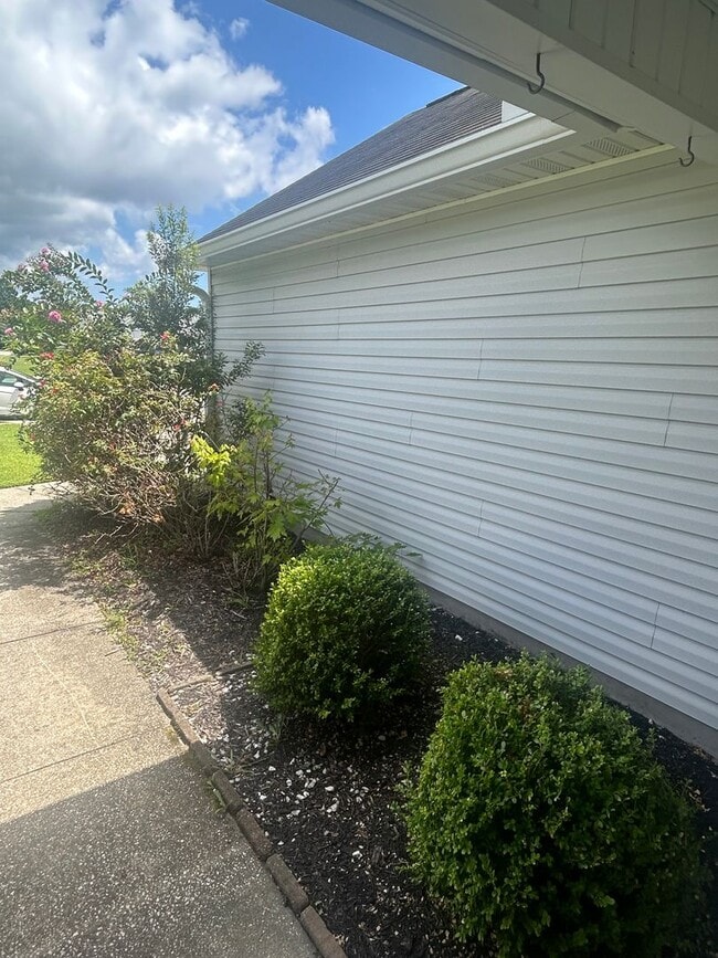 Foto del edificio - 6032 Quinn Rd
