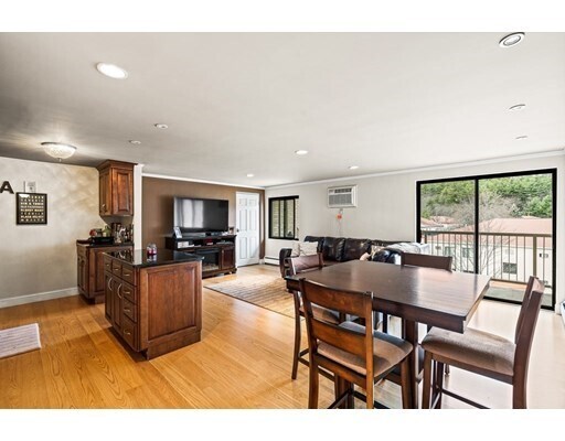 Building Photo - 200 Park Terrace Dr
