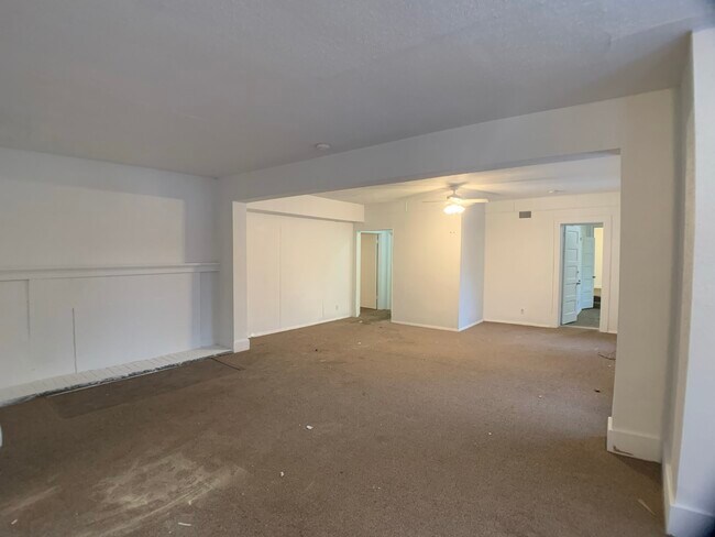 Foto del edificio - 3118 Cottage Grove Ave